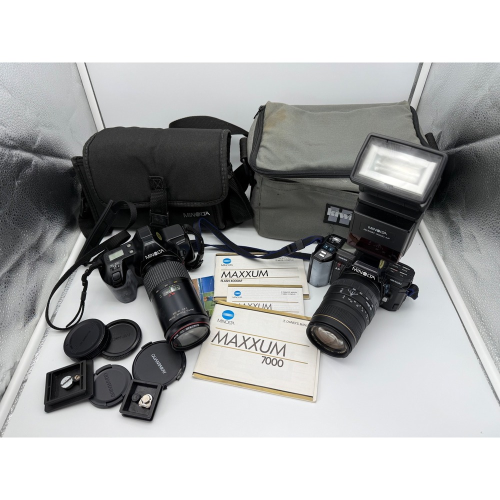 Minolta Maxxum 7000 & 3000i 35mm SLR Camera Bundle 75-200mm 100-300mm Lenses